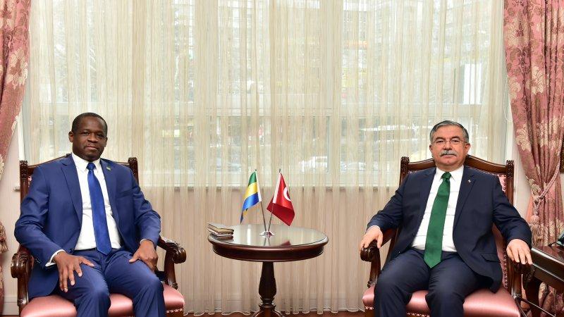 Bakan Yılmaz, Gabon Ankara Büyükelçisi Immongault’u kabul etti